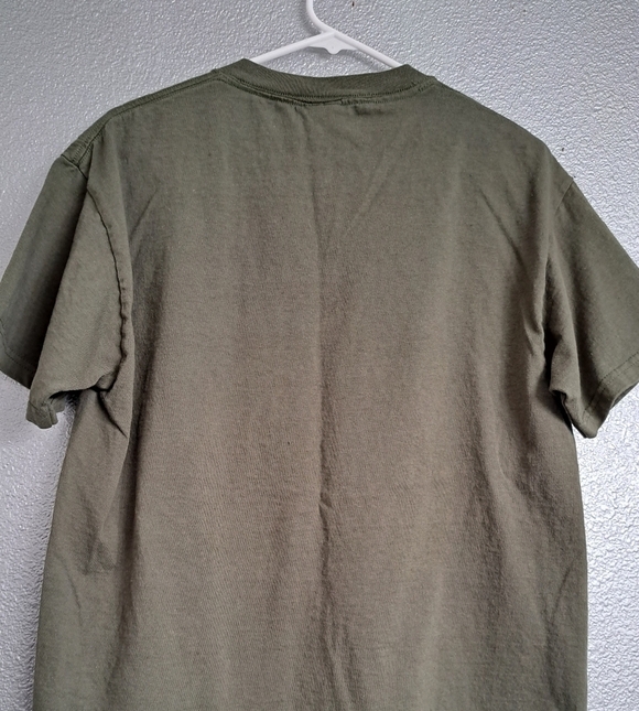 Olive Green Adult Graphic T Shirt Size M - Picture 4 of 4